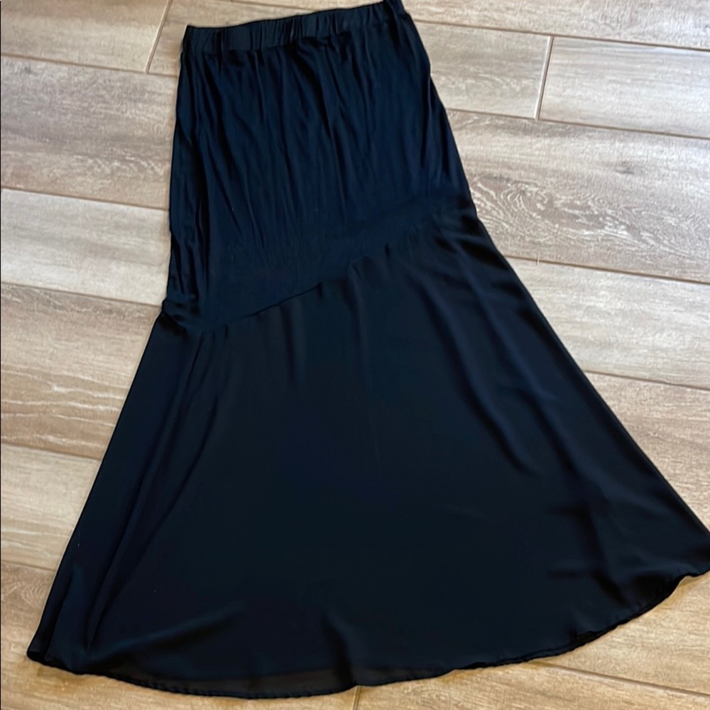 Monteau Maxi Skirt LARGE (Sheer bottom half)